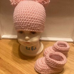 Crochet Knitted Baby Pom Pom Hat And Booties Set Girl Boy Beanie Shoes 3 Sizes 